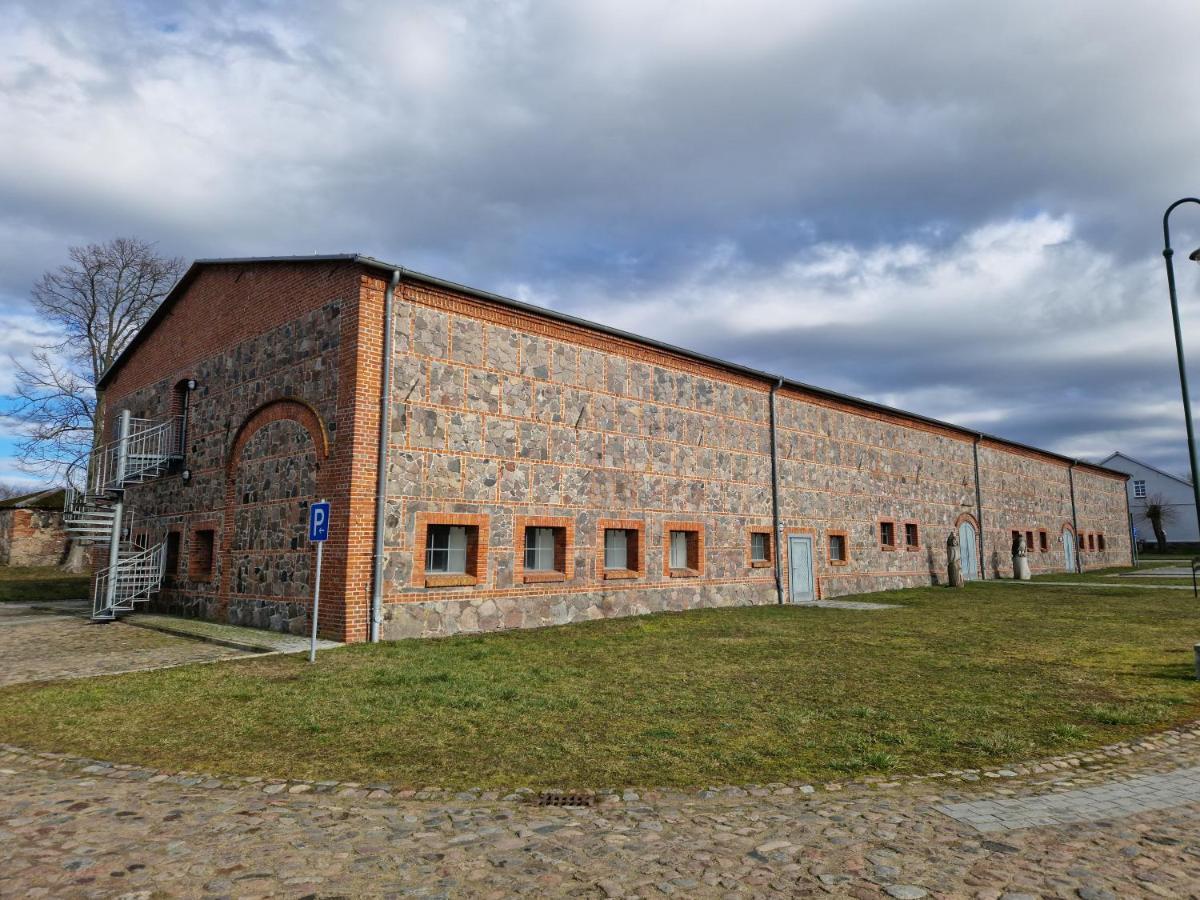 فندق Schloss Rothenklempenow المظهر الخارجي الصورة